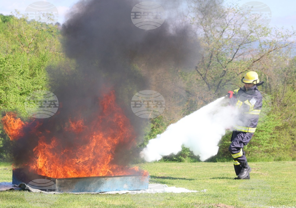 Белослав - доброволни формирования за действие при бедствия - състезание