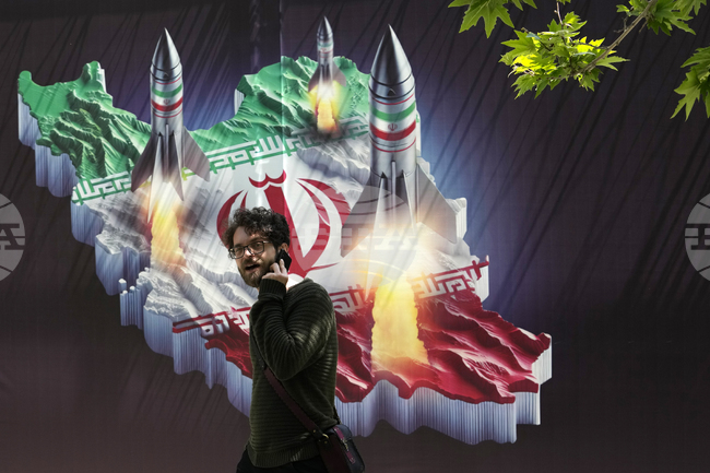 Иран екзекутира двама души по обвинение във въоръжена подривна дейност