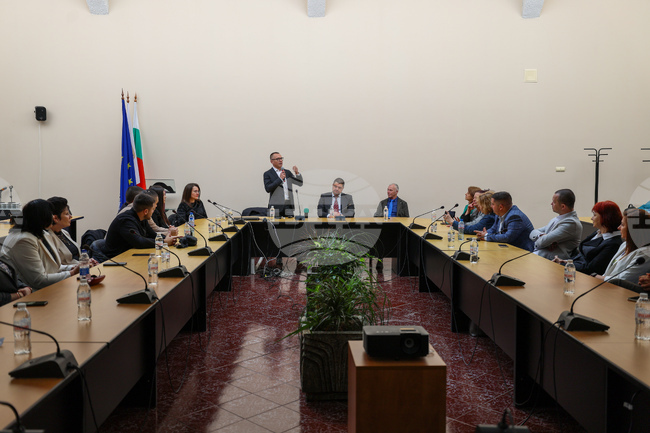 Благоевград - Югозападен университет  - среща дискусия