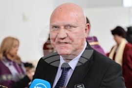 Пловдив - ПУ "Паисий Хилендарски" - абсолвенти