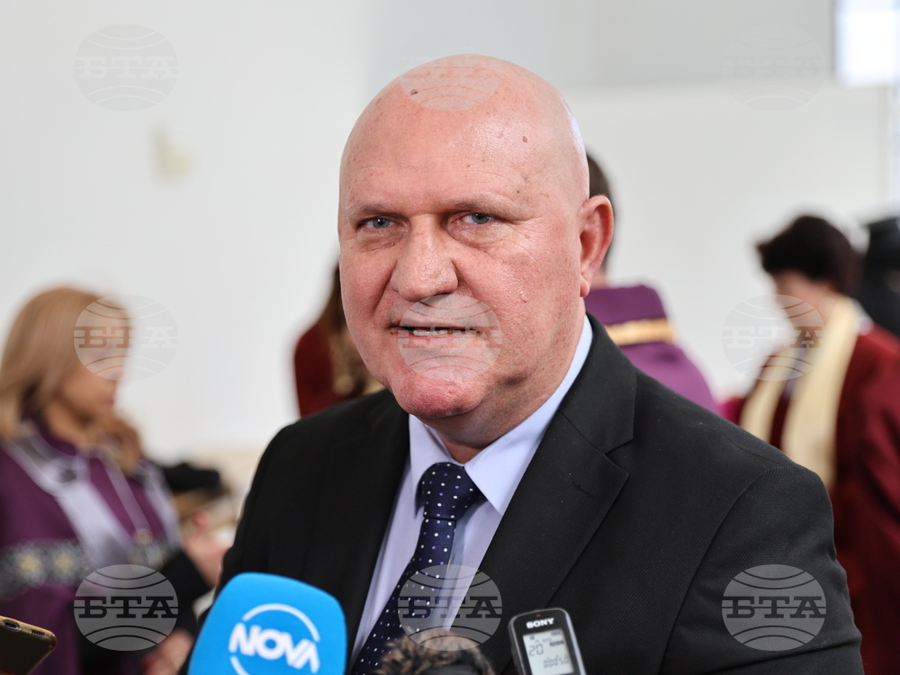 Пловдив - ПУ "Паисий Хилендарски" - абсолвенти