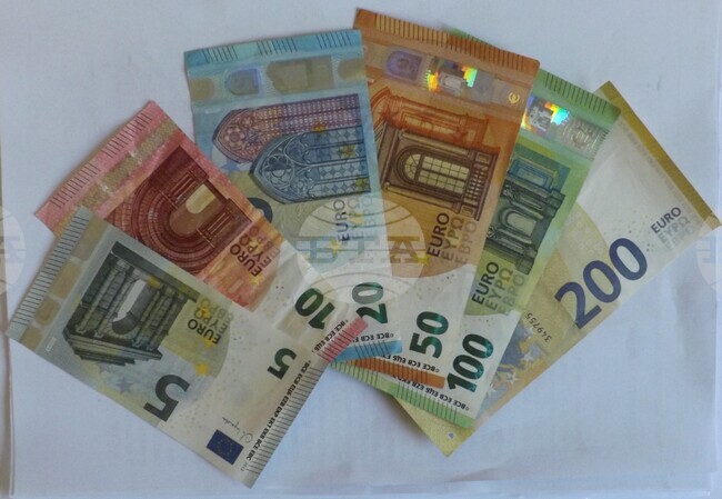 46.5% of Bulgarians, 66.3% of Bulgarian Businesses Approve of Bulgaria Joining Eurozone, Alpha Research