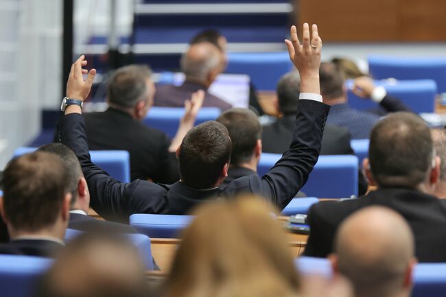 Народното събрание заседава извънредно във връзка със споразумението между "Булгаргаз" ЕАД и турската компания "Боташ"