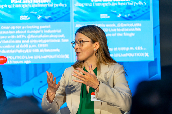 Цветелина Пенкова пред форум на Политико: Трябва да създадем нов индустриален план на Европа