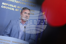 Министерски съвет - коклюш - брифинг - Ангел Кунчев 
