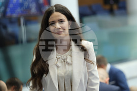 Парламент - извънредно заседание