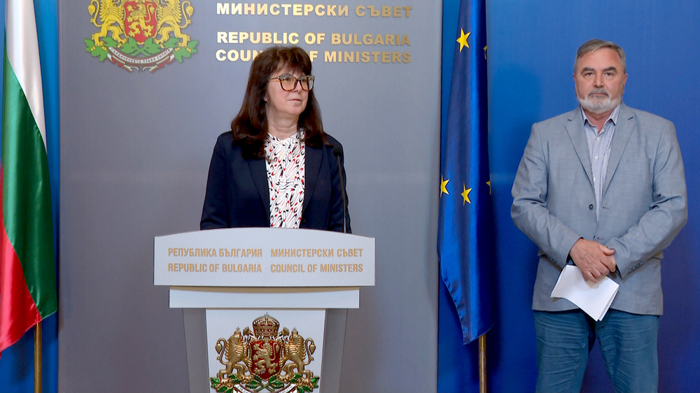 Министър Кондева: Министерството на здравеопазването е предприело мерки за разпространението на коклюш