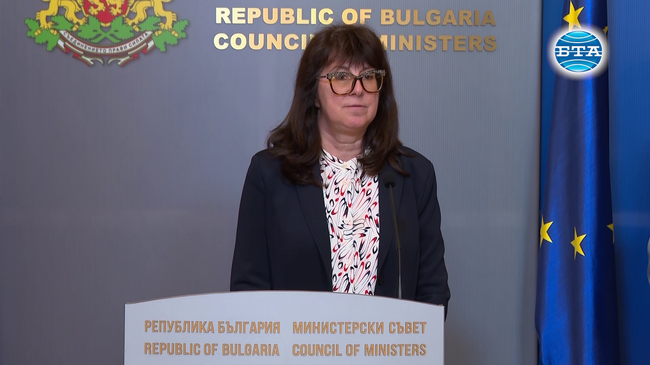 Изпратили сме писма до районните здравни инспекции с искане личните лекари да направят преглед на извършените имунизации за коклюш, съобщи Галя Кондева