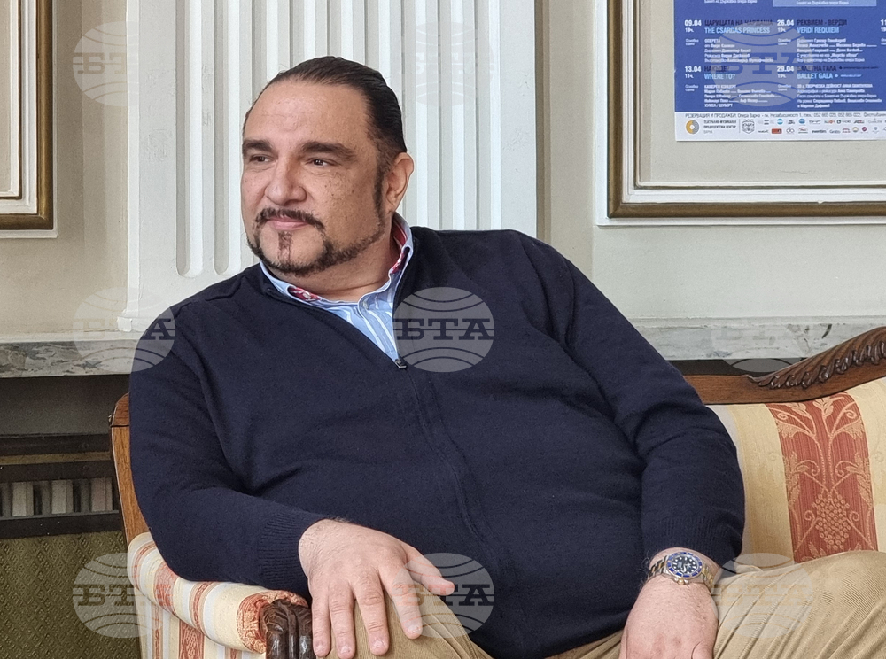 Кирил Манолов гостува на Варненската опера за участие в триптиха на Пучини