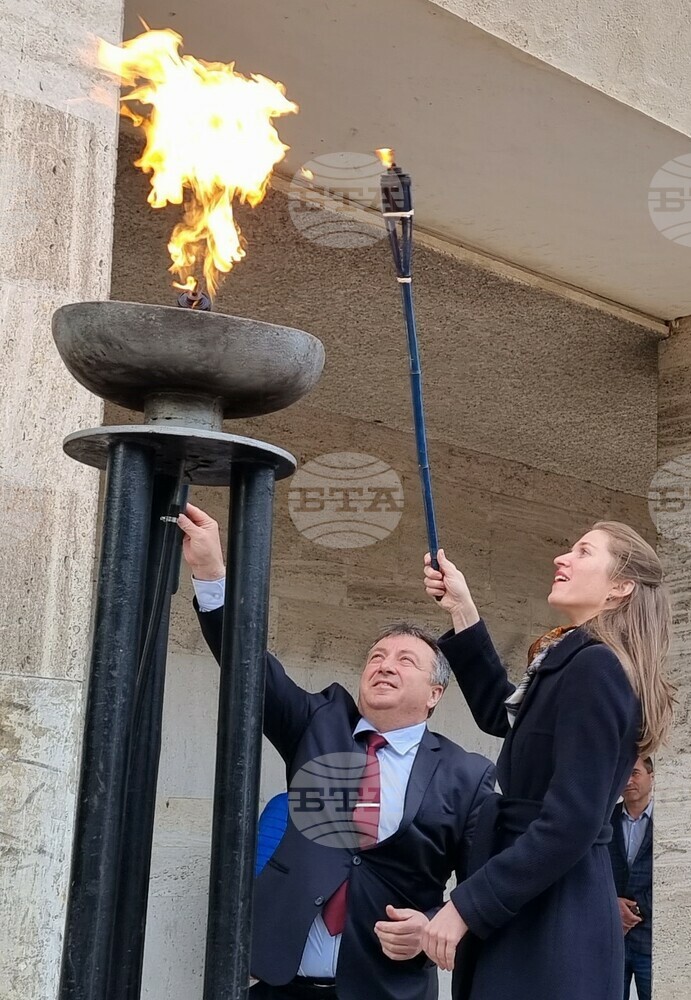 Националният конкурс за изпълнение на унгарска и българска литература в Шумен беше официално открит