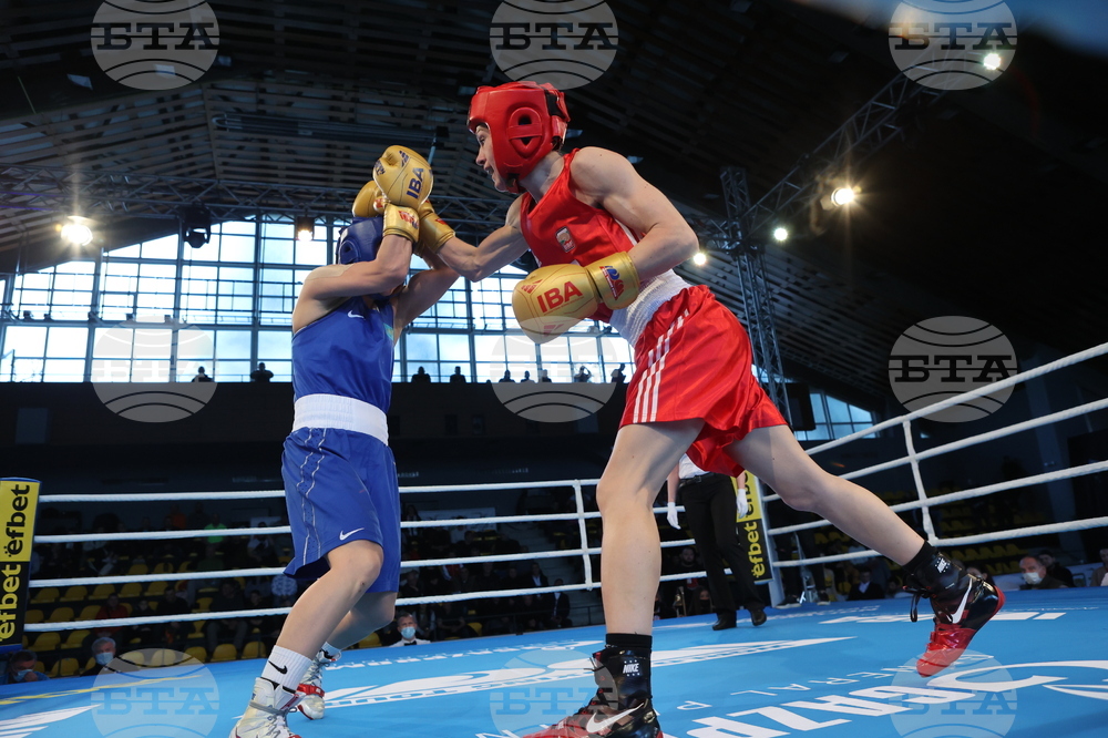 Бокс - финал - Станимира Петрова - Дина Жоламан