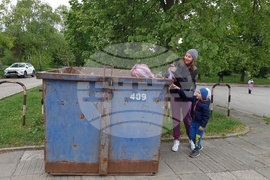 Разград - Бонбони за смет - екоакция