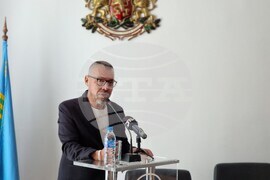 Ямбол - ученици и студенти с високи постижения - връчване на стипендии