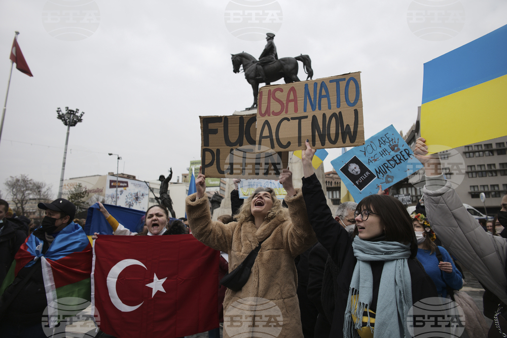 Продължават протестите в Турция срещу войната в Украйна