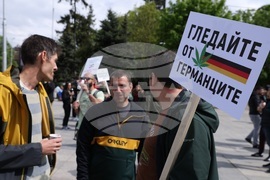 Протест срещу наредбата за дрогирани шофьори