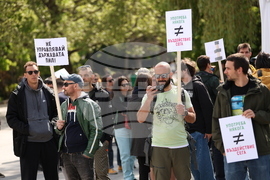 Протест срещу наредбата за дрогирани шофьори