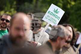 Протест срещу наредбата за дрогирани шофьори