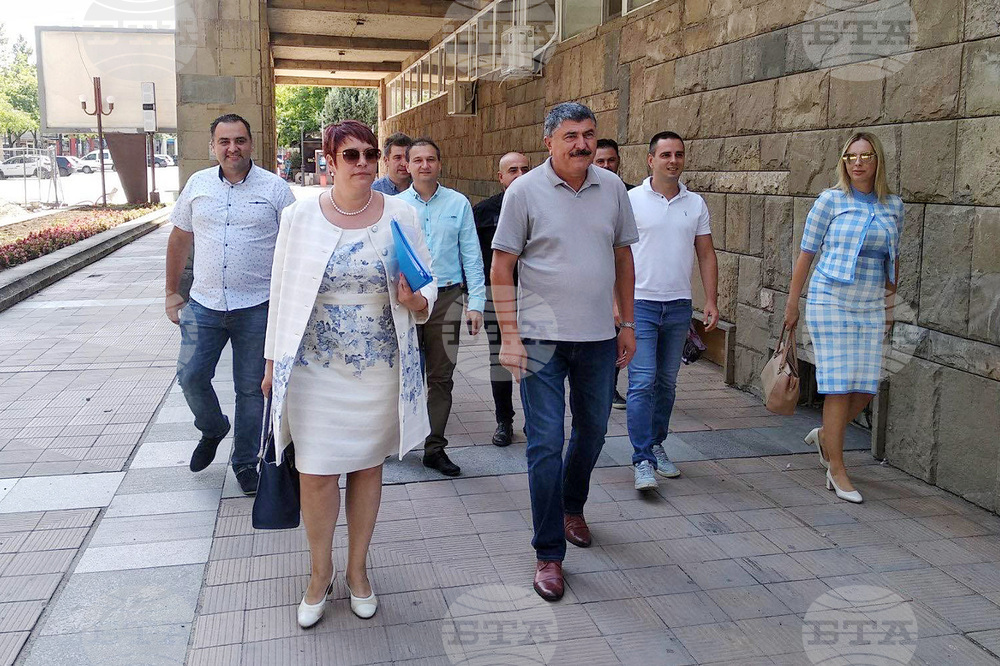 ГЕРБ-СДС регистрира листата си в Монтана, за четвърти път водач е Ирена Димова