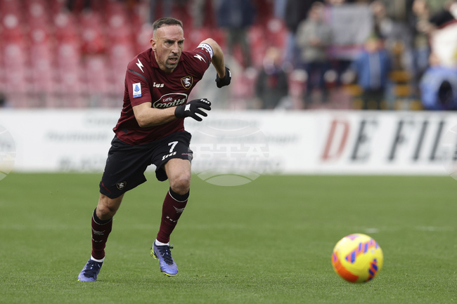 Бившият играч на Байерн Франк Рибери: "Томас Мюлер е уникален шампион и войн" 