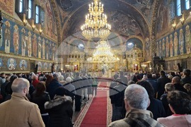 Храм „Св. Вмчца Неделя“ - патриарх Неофит - заупокойна света литургия