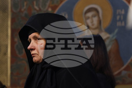 Храм „Св. Вмчца Неделя“ - патриарх Неофит - заупокойна света литургия