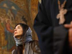 Храм „Св. Вмчца Неделя“ - патриарх Неофит - заупокойна света литургия