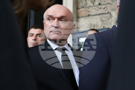 Храм „Св. Вмчца Неделя“ - патриарх Неофит - панихида