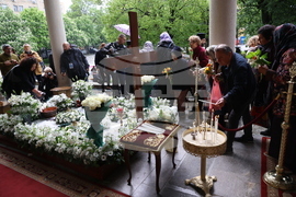 Храм „Св. Вмчца Неделя“ - патриарх Неофит - панихида