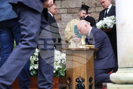 Храм „Св. Вмчца Неделя“ - патриарх Неофит - панихида