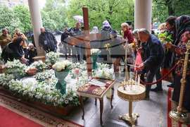 Храм „Св. Вмчца Неделя“ - патриарх Неофит - панихида