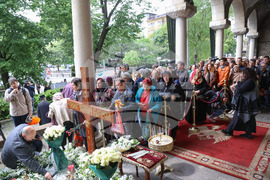 Храм „Св. Вмчца Неделя“ - патриарх Неофит - панихида