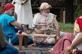 Казанлък - възстановка - бит и култура на древните траки