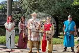 Казанлък - възстановка - бит и култура на древните траки