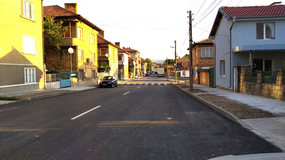 Обещано и изпълнено - завършен основен ремонт на ул. „Хан Крум“ в Нови пазар