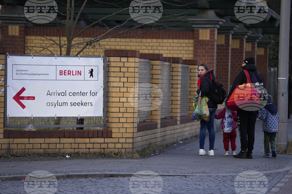 Спадът в броя на кандидатите за убежище в Германия намали натиска върху общините за тяхното настаняване 