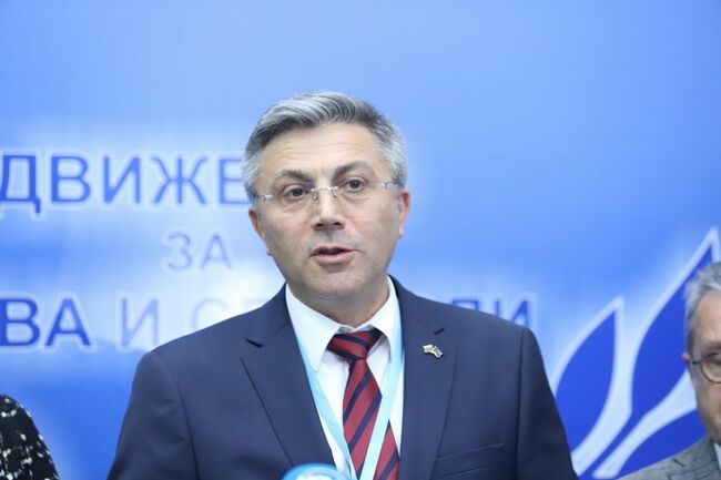 Мустафа Карадайъ води листите на ДПС в Кърджали и Шумен, Делян Пеевски – в Благоевград и Пазарджик