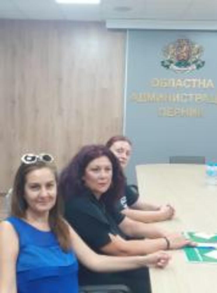 Адвокат Силвия Иванова води листата на "Изправи се България" в Перник