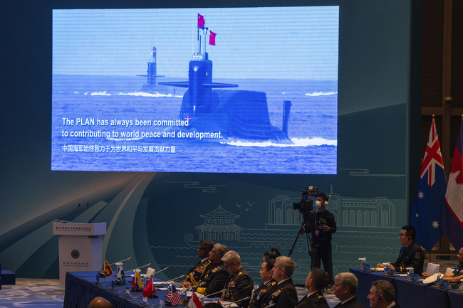 Китайска ядрена подводница е потънала по-рано през годината, заяви високопоставен американски служител