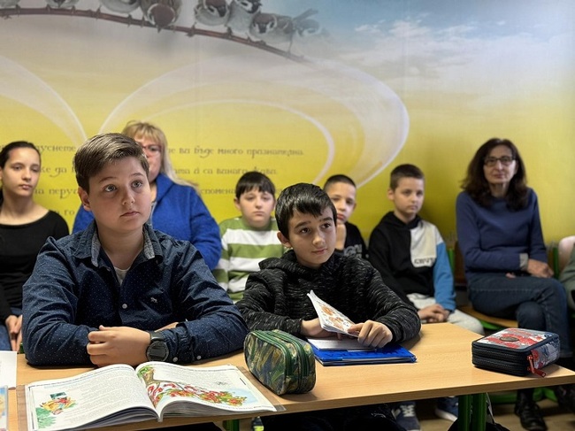 Четвъртокласници от Българско училище „Д-р Петър Берон“ в Прага реализираха урок, посветен на човешките ценности