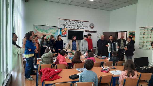 Ученици от музикалното училище в Стара Загора гостуваха на училище „Св. св. Кирил и Методий“ във Виена