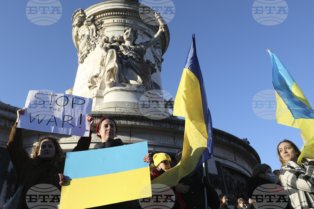 Лондон забрани на руски кораби да акостират в британските пристанища