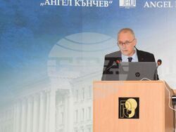 Снимка: Русенски университет „Ангел Кънчев“