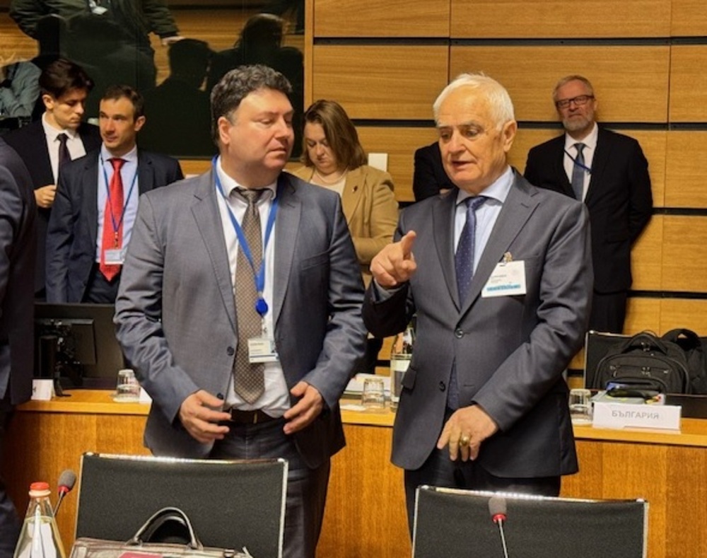 Defence Minister Zapryanov: Bulgaria Will Continue to Support Efforts of EU, NATO to Strengthen Ukraine's Defence Capabilities