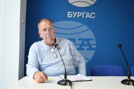 Национален пресклуб на БТА Бургас - "Българската следа в космоса" - Слави Костадинов