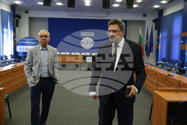 Кирил Вълчев - Виджай Джоши  - среща