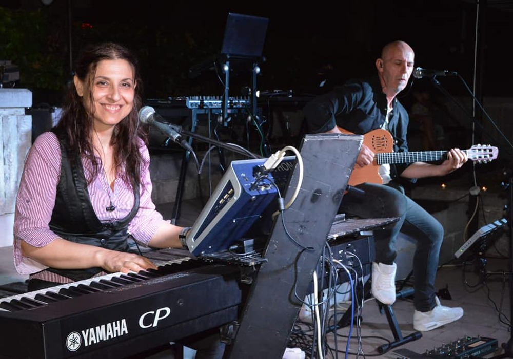 Пиано бар под звездите с Vessy & Nick в компанията на DJ Djoto MC