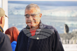 Ден на Земята - фотографска изложба „Ледовете на Антарктида"