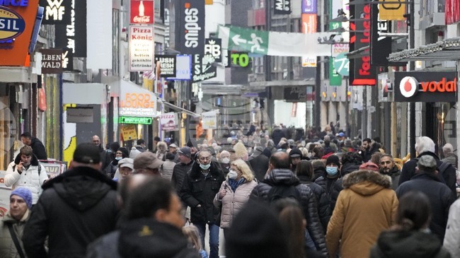 Икономиката на еврозоната остава устойчива въпреки предизвикателната среда, отчита ЕЦБ