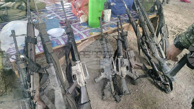 При операция на филипинските сили за сигурност за арестуването на бунтовнически лидер на остров Минданао бяха убити 10 ислямисти