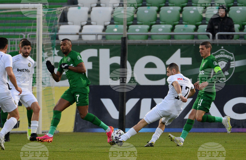 Разград - футбол - Лудогорец - Славия